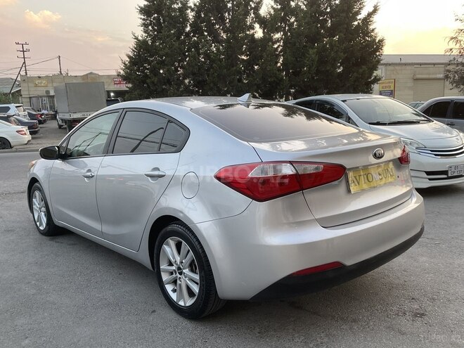 Kia Cerato 2013, 257,495 km - 1.8 l - Sumqayıt