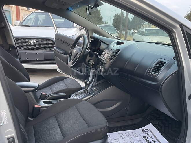 Kia Cerato 2013, 257,495 km - 1.8 l - Sumqayıt