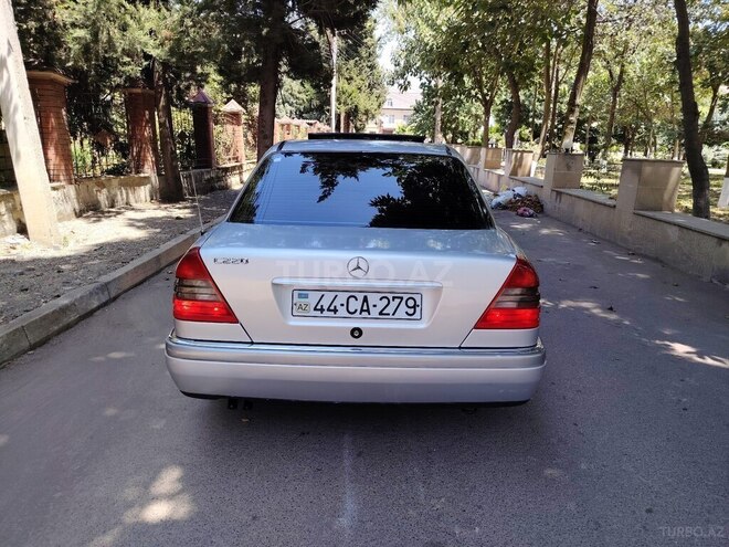 Mercedes C 220 1995, 375,000 km - 2.2 l - Masallı