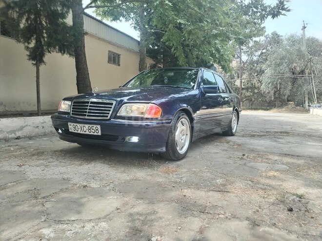 Mercedes C 180 1998, 385,768 km - 1.8 l - Yevlax