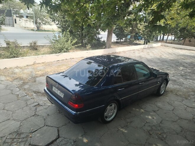 Mercedes C 180 1998, 385,768 km - 1.8 l - Yevlax