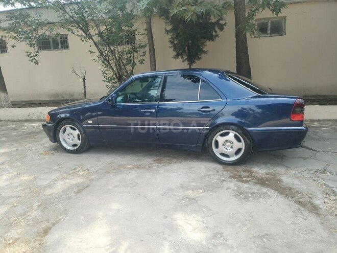Mercedes C 180 1998, 385,768 km - 1.8 l - Yevlax