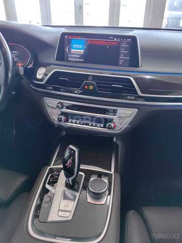 BMW 740 2019, 140,000 km - 3.0 l - Bakı