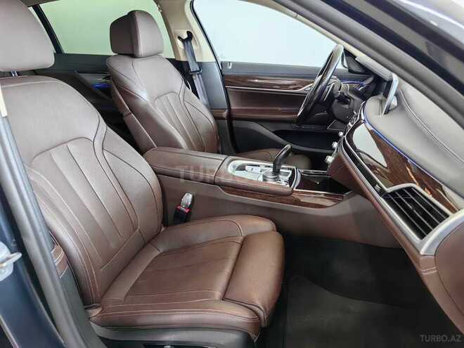 BMW 740 2019, 140,000 km - 3.0 l - Bakı