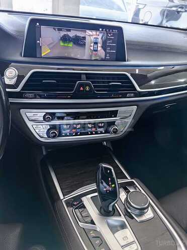 BMW 740 2019, 140,000 km - 3.0 l - Bakı