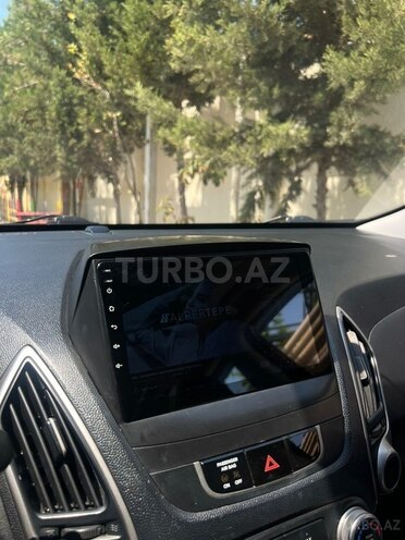 Hyundai ix35 2010, 148,000 km - 2.0 l - Bakı