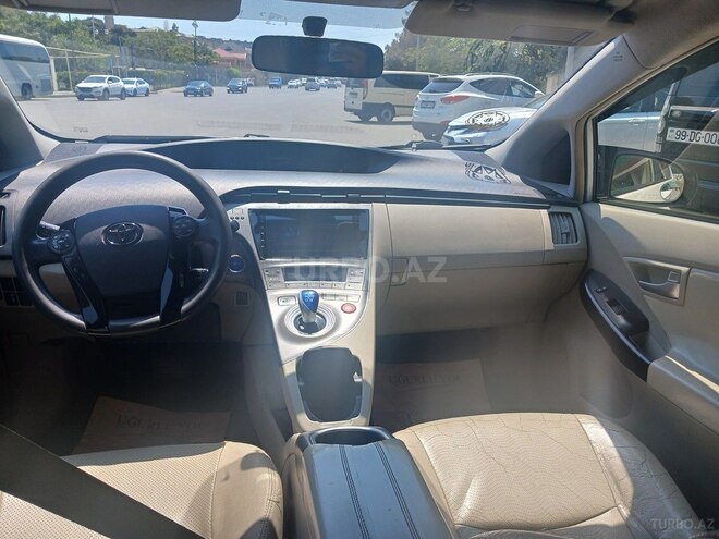 Toyota Prius 2013, 223,000 km - 1.8 л - Bakı