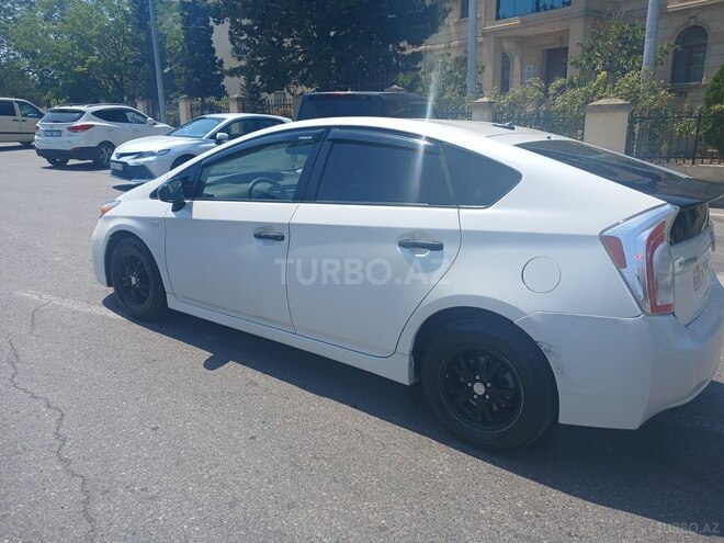 Toyota Prius 2013, 223,000 km - 1.8 л - Bakı