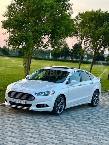 Ford Fusion (North America) 2015, 132,000 km - 2.0 л - Bakı