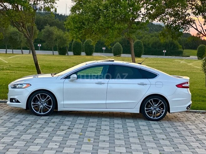Ford Fusion (North America) 2015, 132,000 km - 2.0 л - Bakı