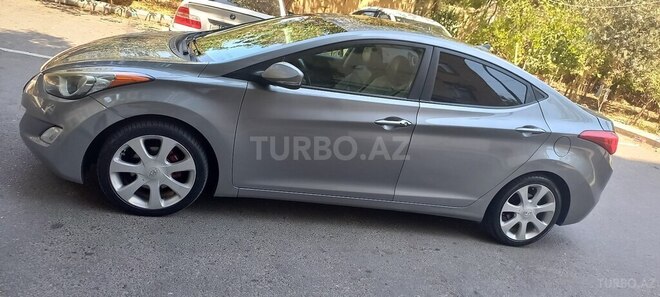 Hyundai Elantra 2011, 284,854 km - 1.8 l - Bakı