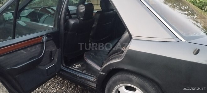Mercedes E 300 d 1993, 650,000 km - 3.0 l - Lənkəran
