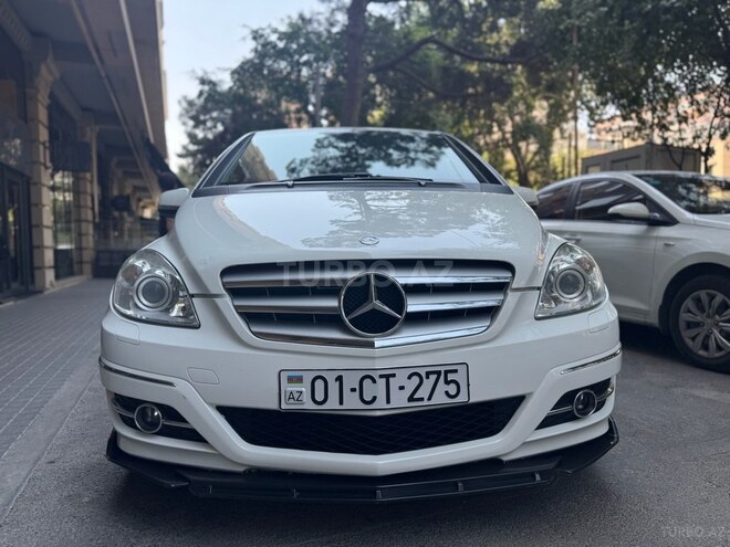 Mercedes B 180 2010, 119,647 km - 1.7 л - Bakı