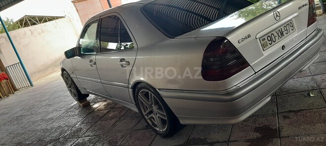 Mercedes C 240 1998, 258,488 km - 2.6 l - İmişli