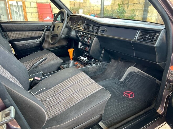 Mercedes 190 1991, 362,832 km - 1.8 l - Şamaxı