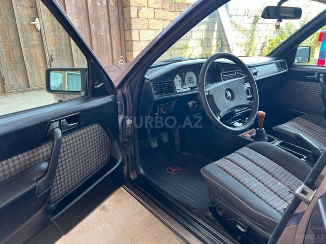 Mercedes 190 1991, 362,832 km - 1.8 l - Şamaxı