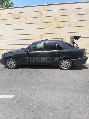 Mercedes C 220 d 1996, 418,211 km - 2.2 l - Bakı