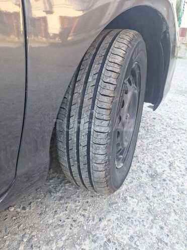 Toyota Prius C 2013, 258,000 km - 1.5 l - Bakı