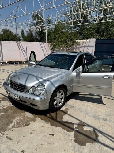 Mercedes C 240 2000, 310,187 km - 2.6 l - Bakı