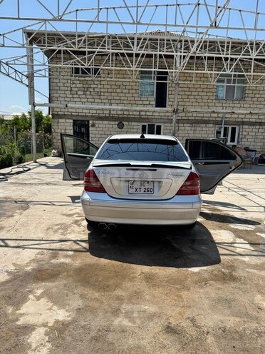Mercedes C 240 2000, 310,187 km - 2.6 l - Bakı