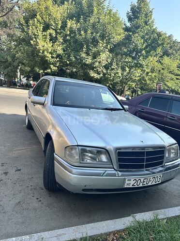 Mercedes C 180 1995, 410,000 km - 1.8 l - Gəncə