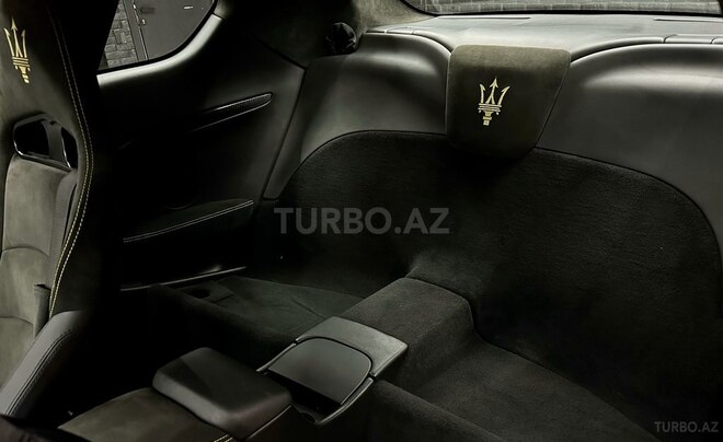 Maserati GranTurismo S 2013, 28,500 km - 4.7 l - Bakı
