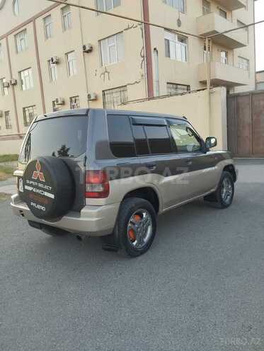 Mitsubishi Pajero io 1999, 253,547 km - 1.8 л - Bakı