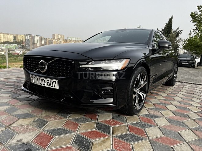 Volvo S60 2024, 2,850 km - 2.0 l - Bakı