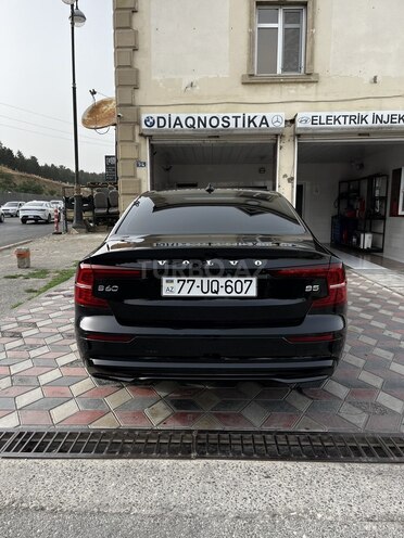 Volvo S60 2024, 2,850 km - 2.0 l - Bakı