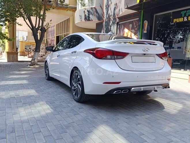 Hyundai Avante 2014, 280,000 km - 1.6 л - Bakı