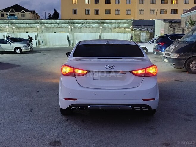 Hyundai Avante 2014, 280,000 km - 1.6 л - Bakı