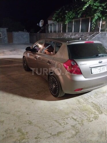 Kia Ceed 2008, 340,000 km - 1.6 л - Tovuz