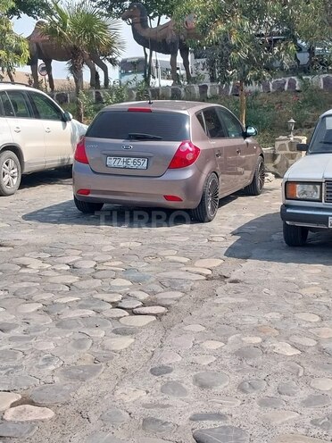 Kia Ceed 2008, 340,000 km - 1.6 л - Tovuz
