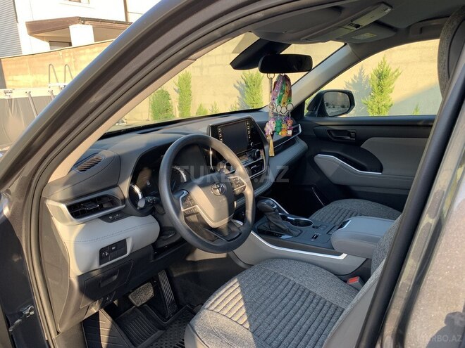 Toyota Highlander 2022, 15,000 km - 2.5 l - Bakı