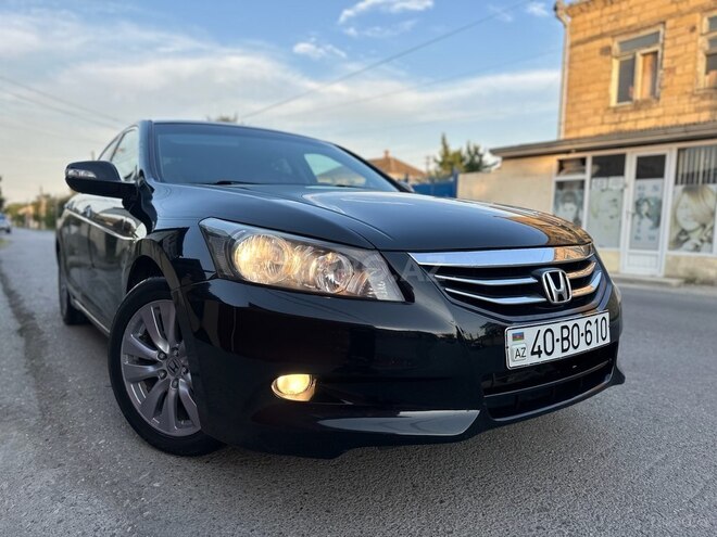 Honda Accord 2011, 196,080 km - 2.4 l - Quba