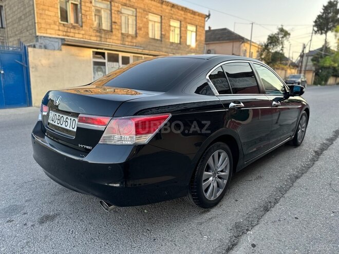 Honda Accord 2011, 196,080 km - 2.4 l - Quba