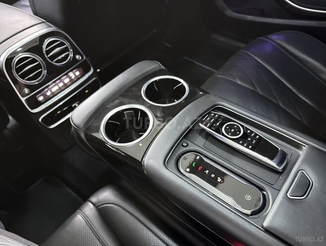 Mercedes S 560 4MATIC 2017, 157,800 km - 4.0 l - Bakı