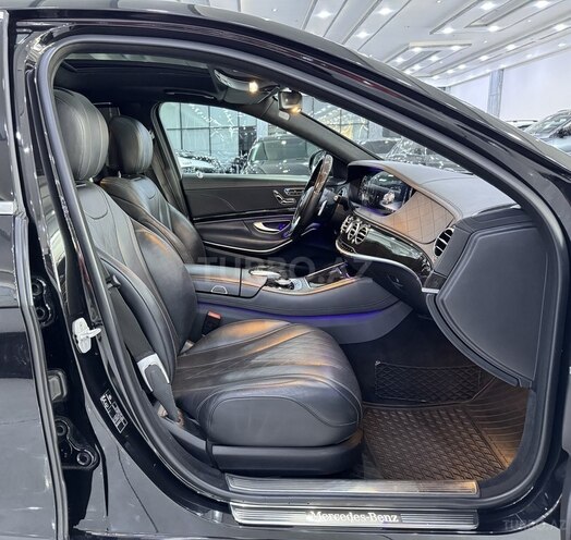 Mercedes S 560 4MATIC 2017, 157,800 km - 4.0 l - Bakı