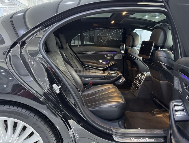 Mercedes S 560 4MATIC 2017, 157,800 km - 4.0 l - Bakı