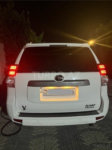 Toyota Land Cruiser Prado 2010, 243,000 km - 3.0 л - Bakı