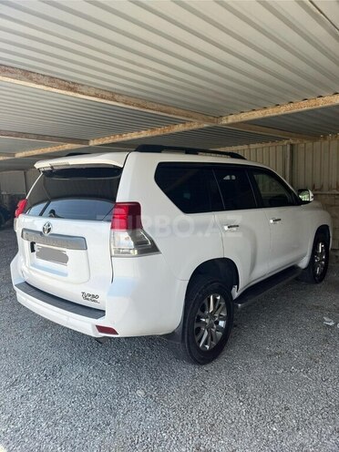 Toyota Land Cruiser Prado 2010, 243,000 km - 3.0 л - Bakı