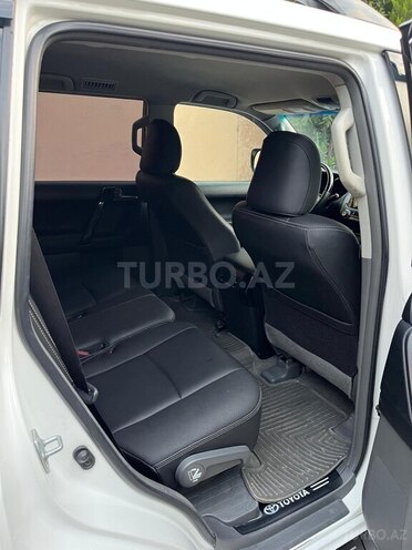 Toyota Land Cruiser Prado 2010, 243,000 km - 3.0 л - Bakı