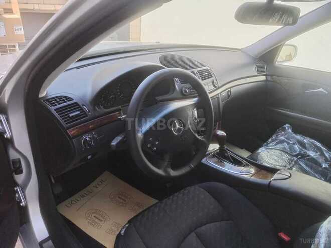 Mercedes E 220 d 2003, 298,256 km - 2.2 л - Bakı