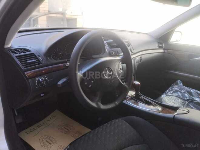 Mercedes E 220 d 2003, 298,256 km - 2.2 л - Bakı