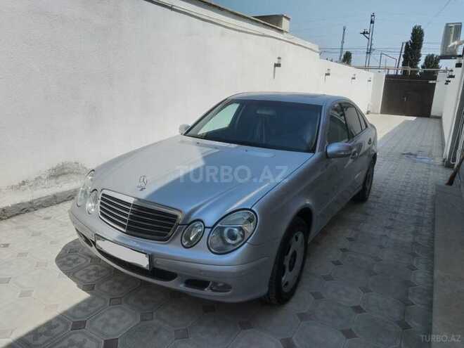 Mercedes E 220 d 2003, 298,256 km - 2.2 л - Bakı