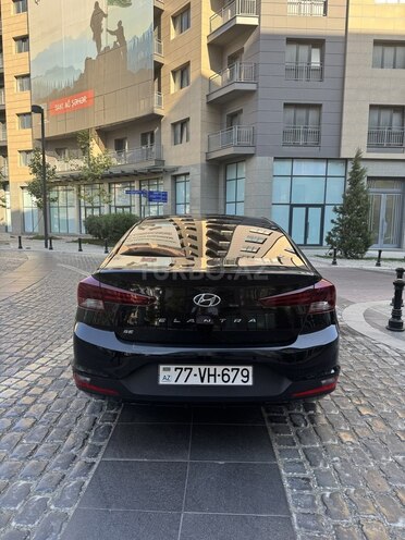 Hyundai Elantra 2019, 65,000 km - 2.0 l - Bakı