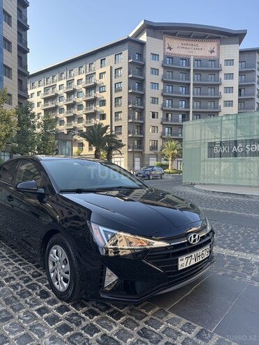Hyundai Elantra 2019, 65,000 km - 2.0 l - Bakı