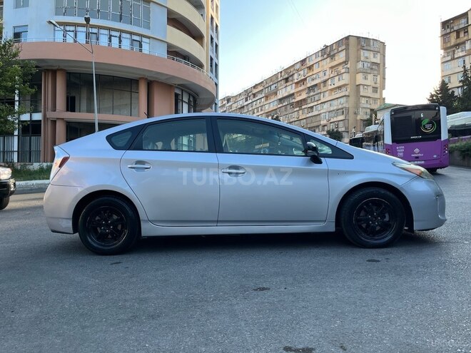 Toyota Prius 2013, 280,000 km - 1.8 l - Bakı