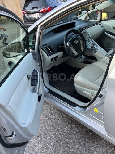Toyota Prius 2013, 280,000 km - 1.8 l - Bakı