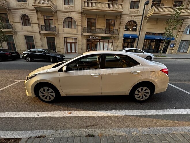 Toyota Corolla 2013, 500,000 km - 1.6 l - Bakı